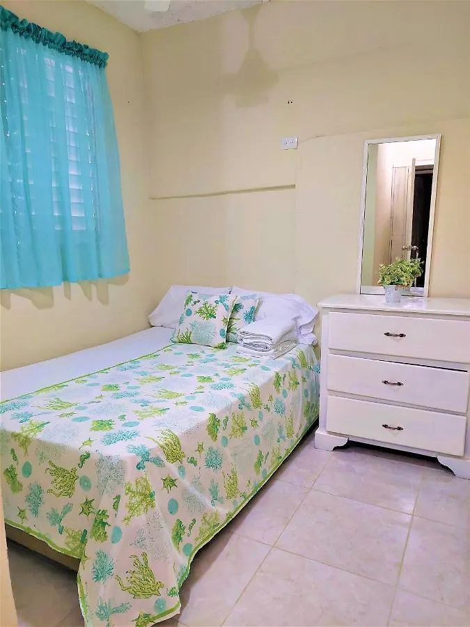 Bed & Breakfast Complejo Villa Las Palmeras Piscina, Billar, Jardin, Bbq @Drvacationsrental Samana